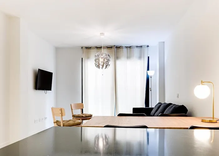 Seaside In אסטפונה